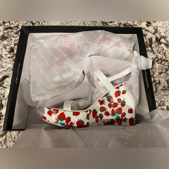 Betsey Johnson Wedges - Picture 11 of 12
